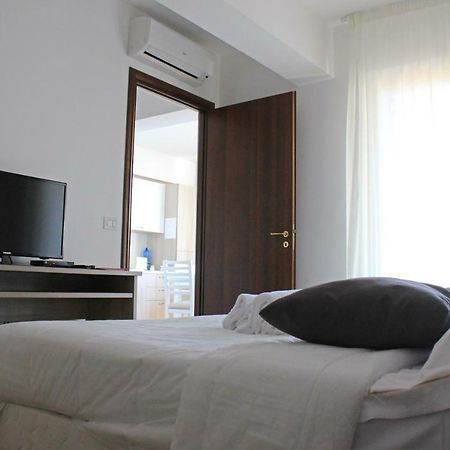Villa Nina Apartments Taormina Bagian luar foto
